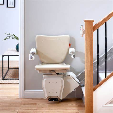 stairlifts Los-Angeles indoor Handicare 1100 chairlift